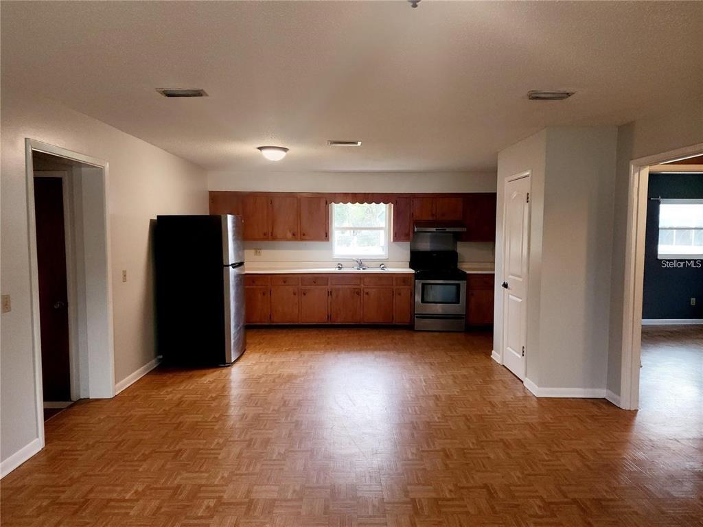 420 North Court Street Bronson, FL 32621 - Photo 4 of 30 Gallery Image 4