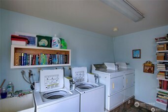 1600 5th Street, Unit C100 Anacortes, WA 98221 - Photo 28 of 34