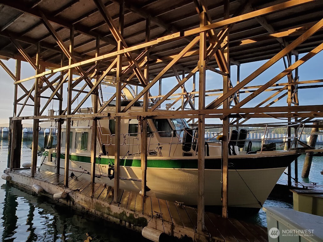 1600 5th Street, Unit C100 Anacortes, WA 98221 - Photo 8 of 33