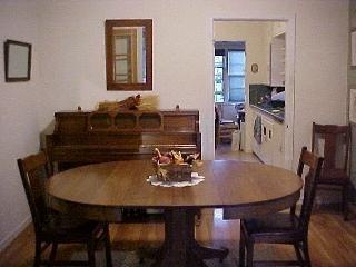 512 Macklyn Avenue Santa Rosa, CA 95405 - Photo 3 of 6