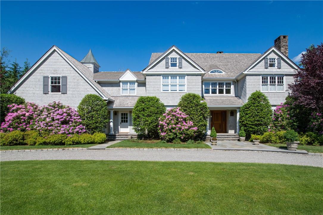 Welcome to 4 Plymouth Road-Classic Nantucket Style Colonial
