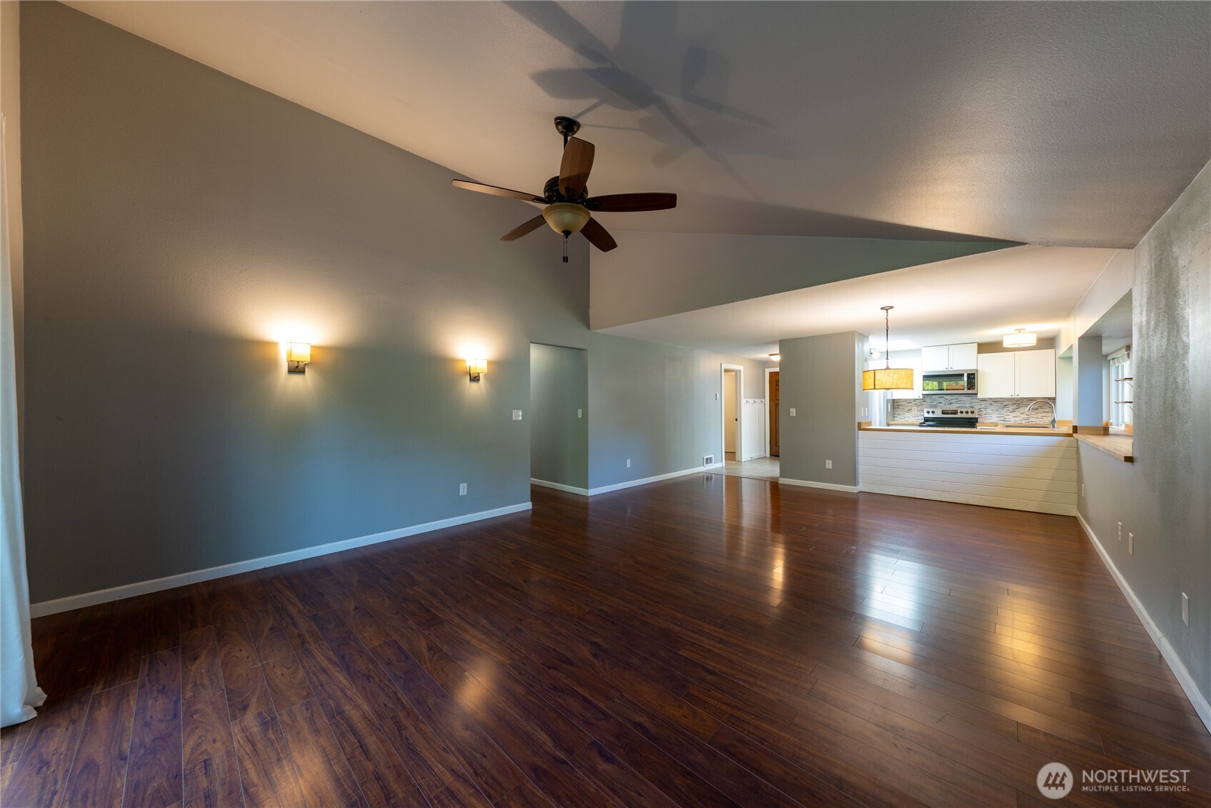 523 Kloshe Way La Conner, WA 98257 - Photo 14 of 39