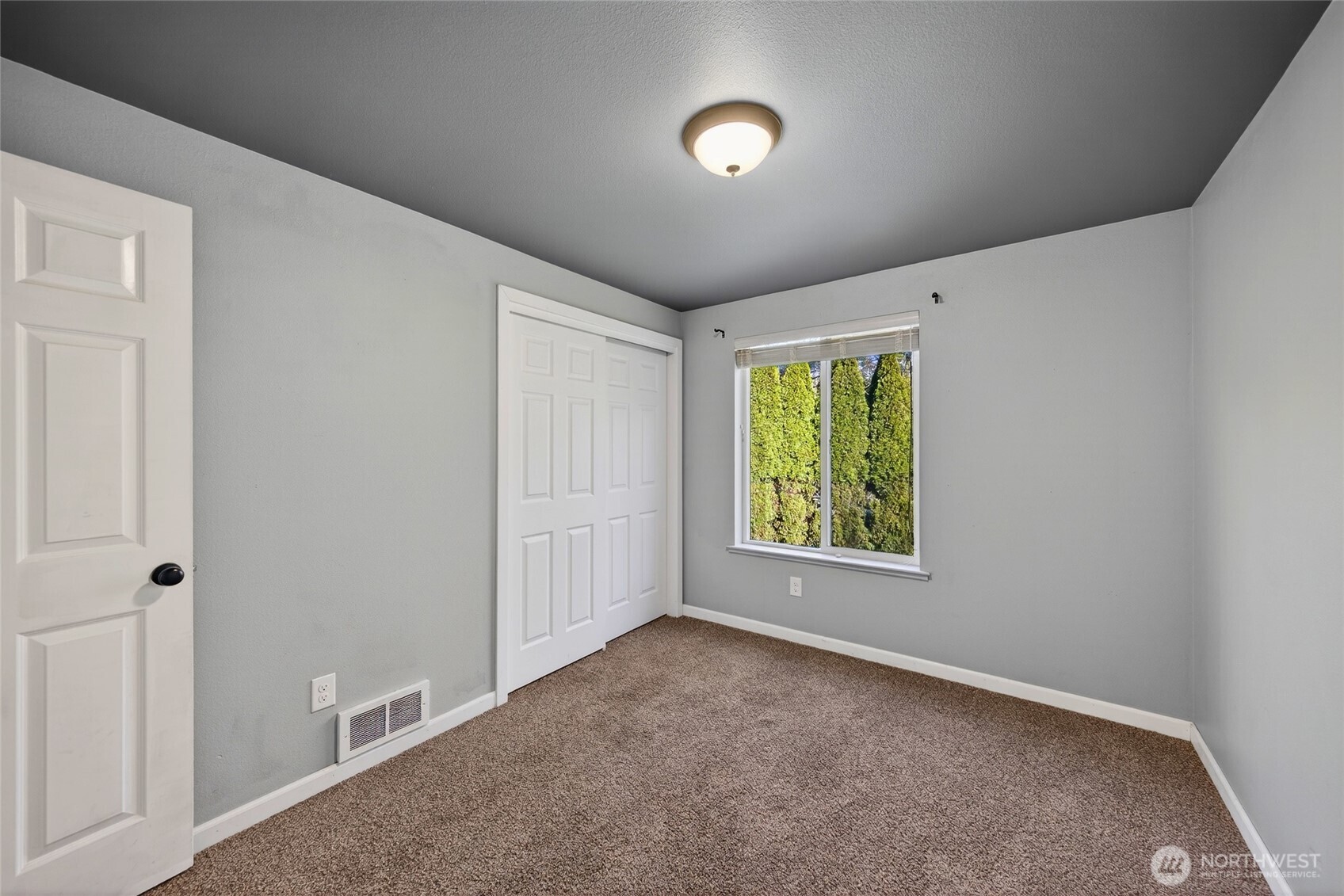 523 Kloshe Way La Conner, WA 98257 - Photo 27 of 39