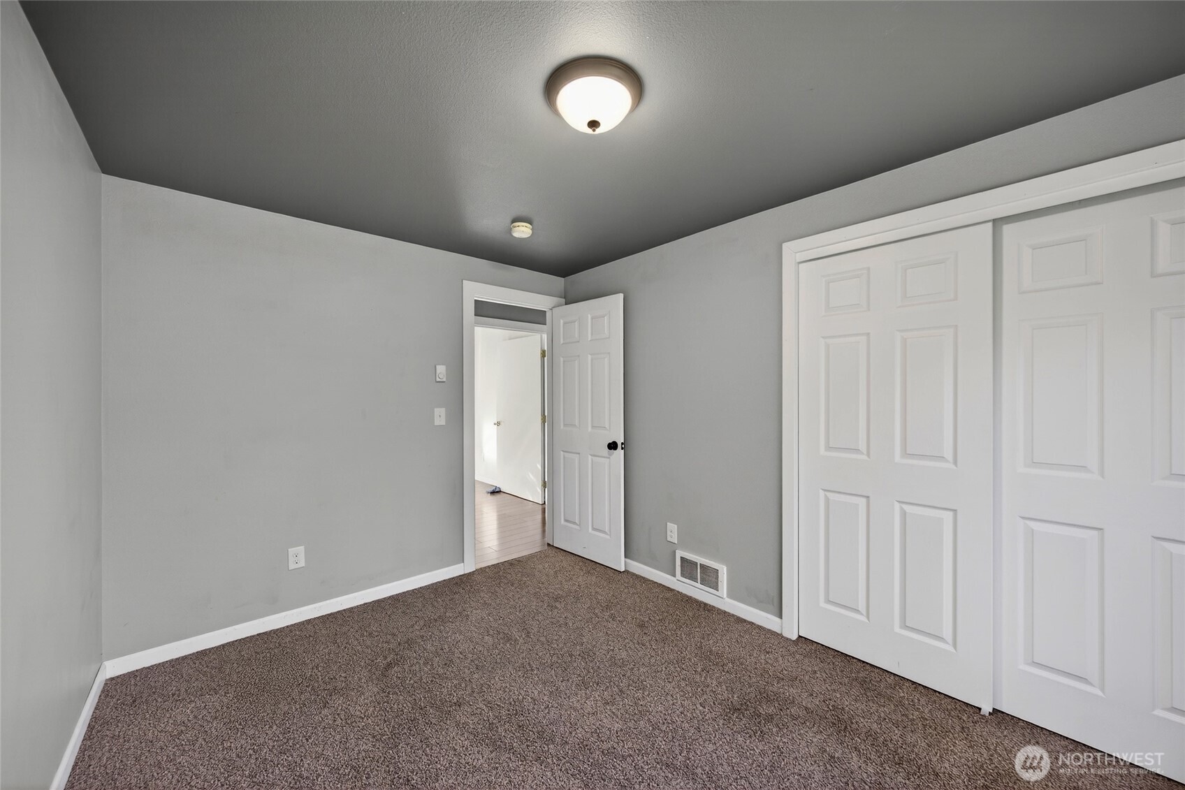 523 Kloshe Way La Conner, WA 98257 - Photo 28 of 39