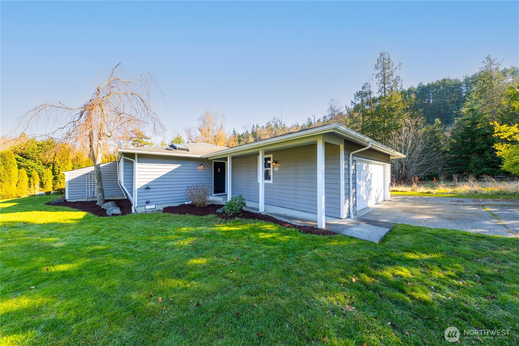 523 Kloshe Way La Conner, WA 98257 - Photo 3 of 39