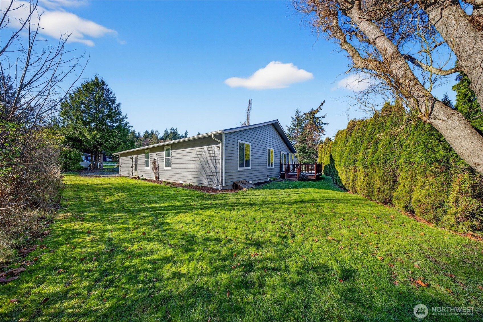 523 Kloshe Way La Conner, WA 98257 - Photo 8 of 39