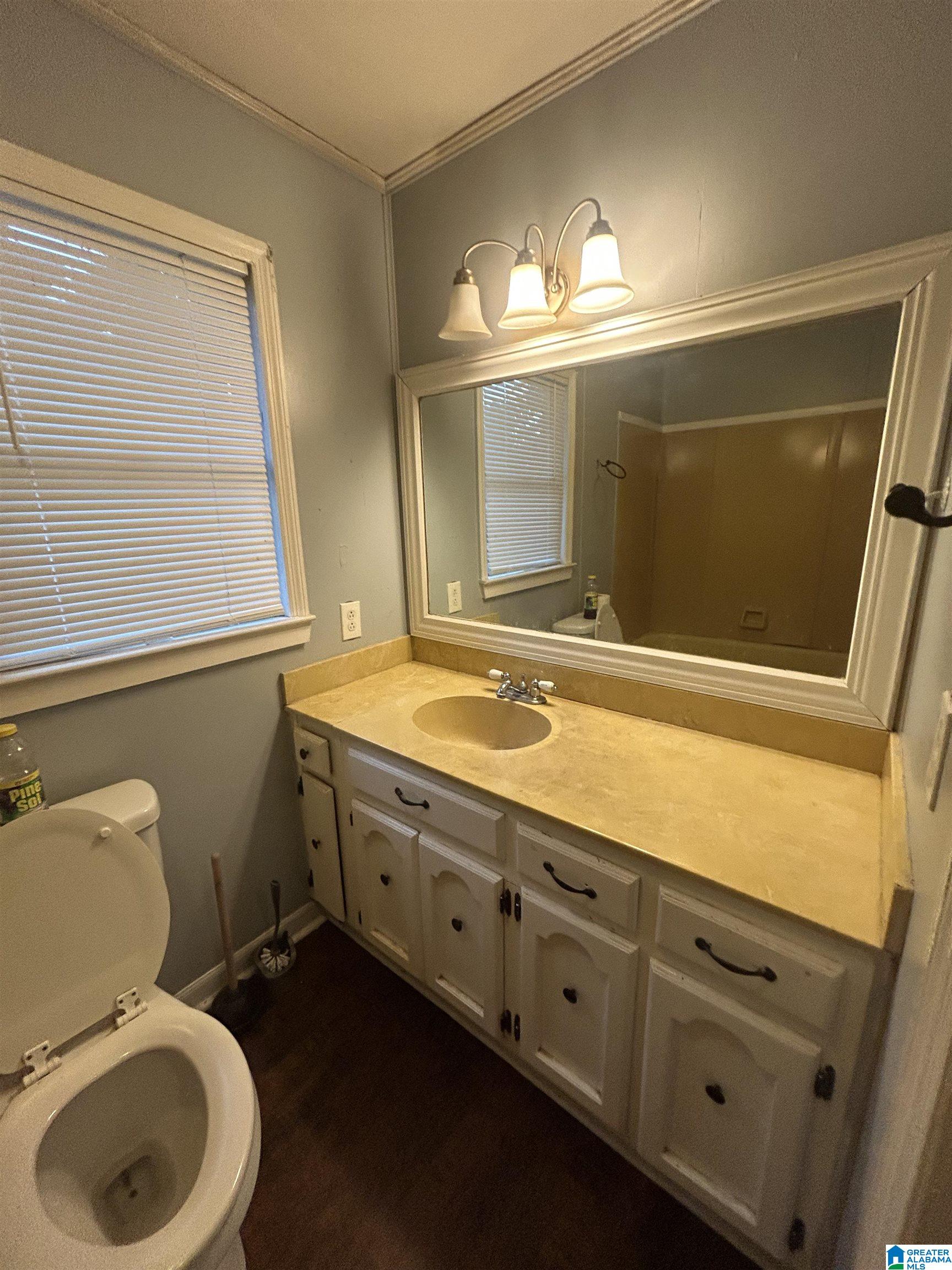 1104 8th Avenue Jasper, AL 35501 - Photo 7 of 57