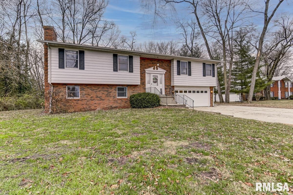 7811 Olde Carriage Way Springfield, IL 62712 - Photo 1 of 32
