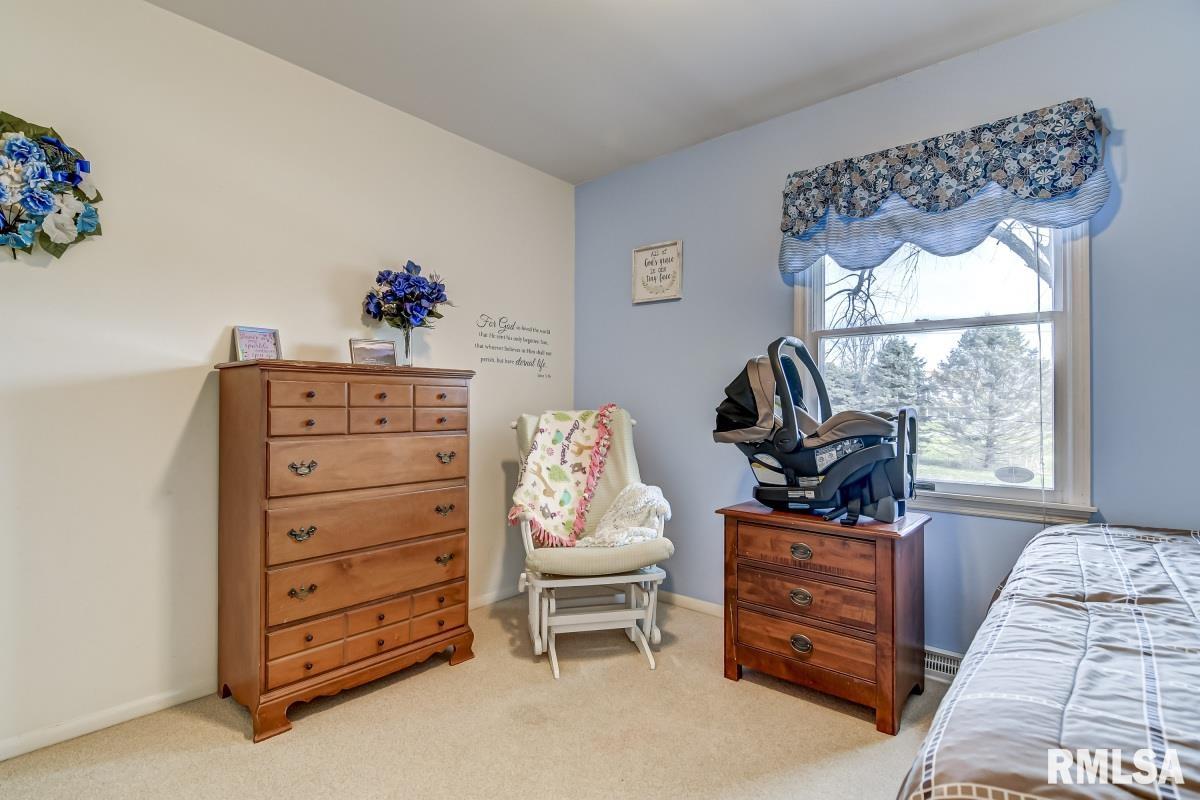 7811 Olde Carriage Way Springfield, IL 62712 - Photo 14 of 32