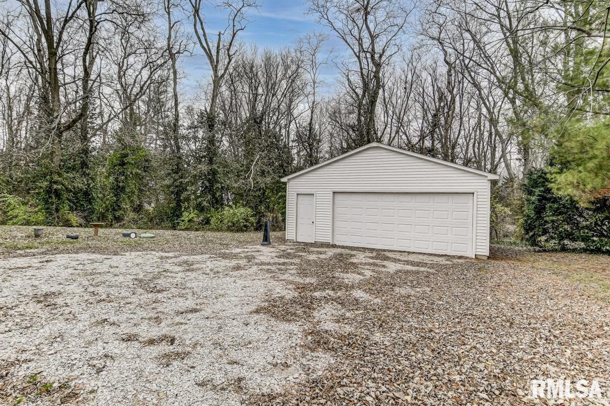 7811 Olde Carriage Way Springfield, IL 62712 - Photo 28 of 32