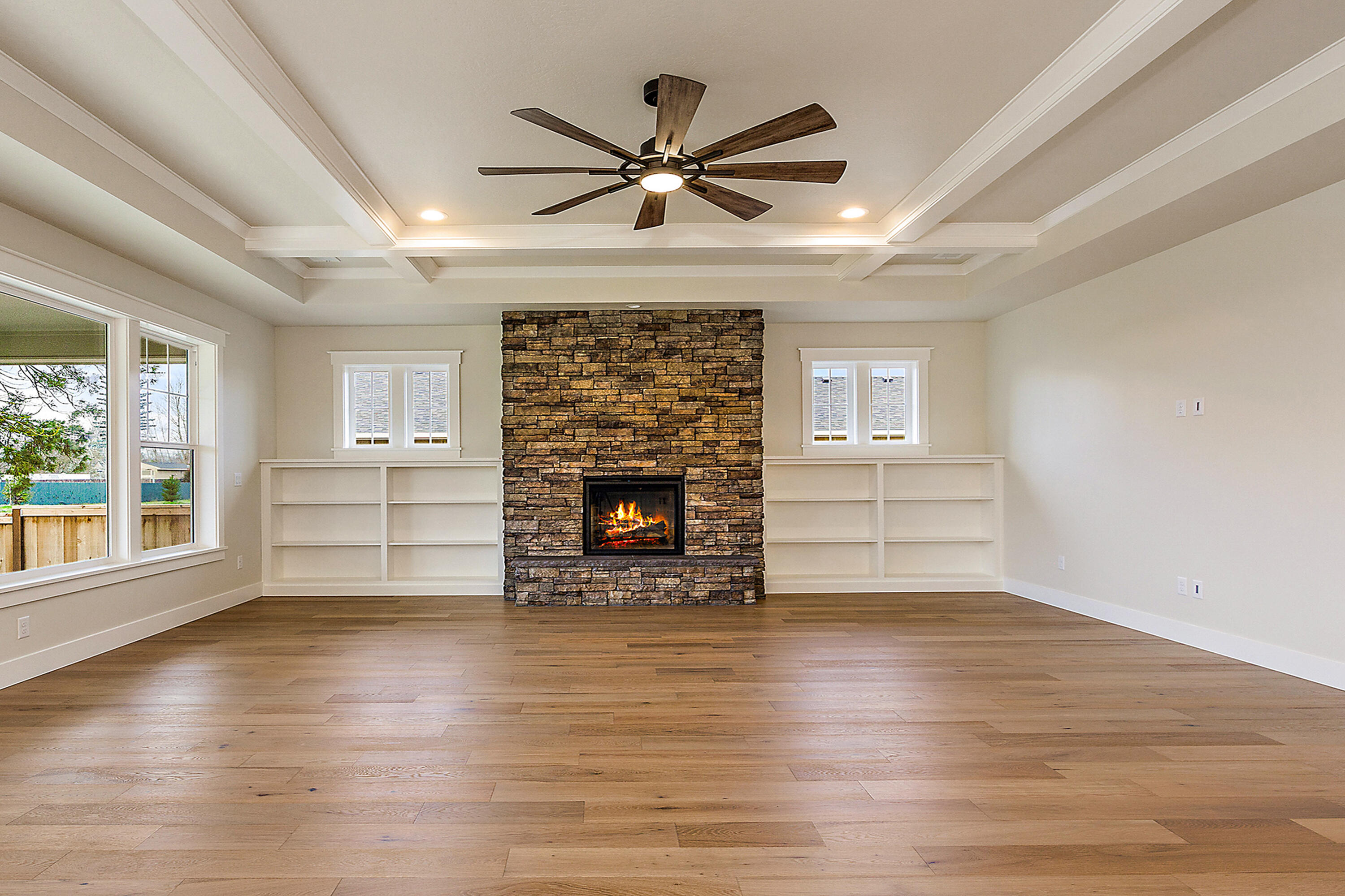 1409 River Run Street Central Point, OR 97502 - Photo 11 of 83 _