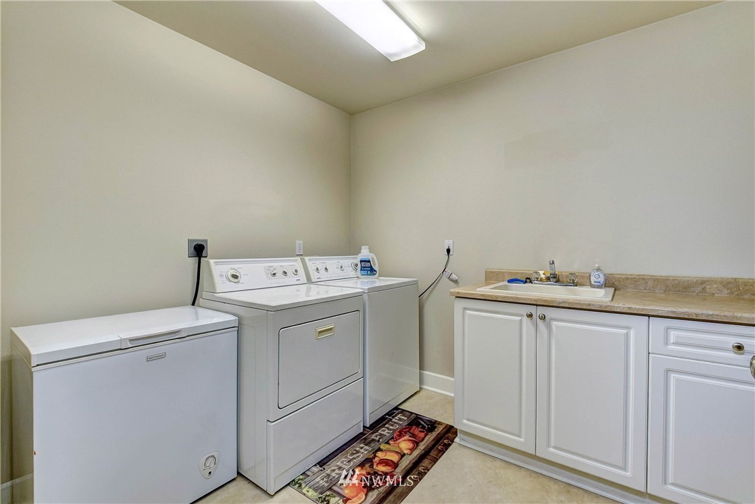 3315 Rockefeller Avenue, Unit 6 Everett, WA 98201 - Photo 18 of 22