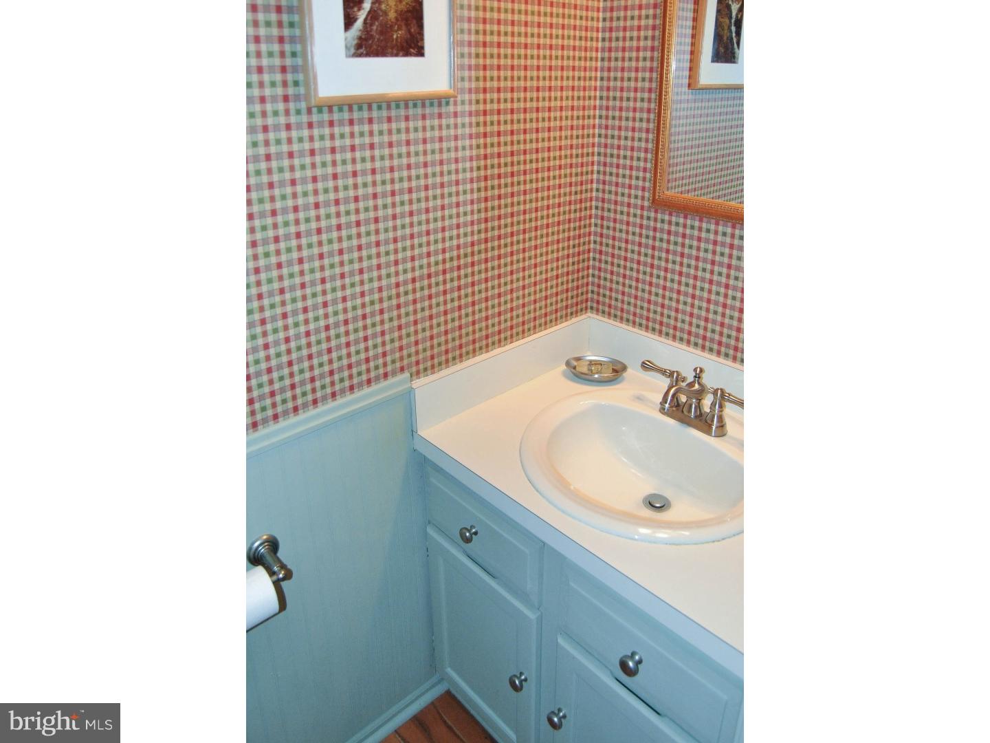 538 Waltham Lane Perkasie, PA 18944 - Photo 11 of 23 Half Bath