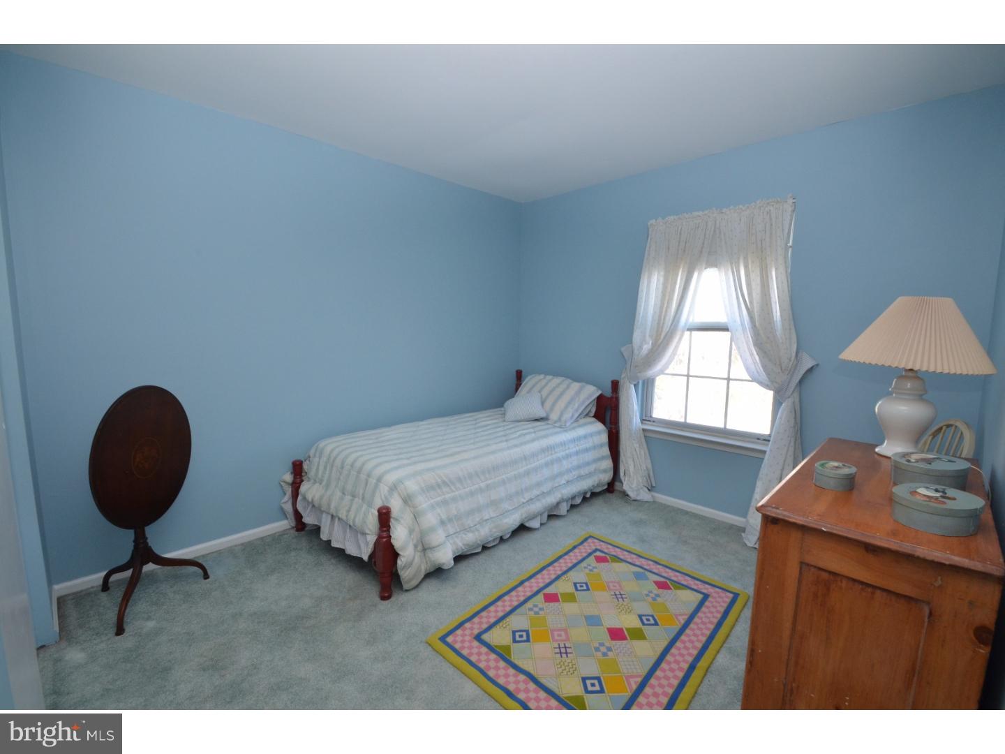 538 Waltham Lane Perkasie, PA 18944 - Photo 15 of 23 Bedroom 2