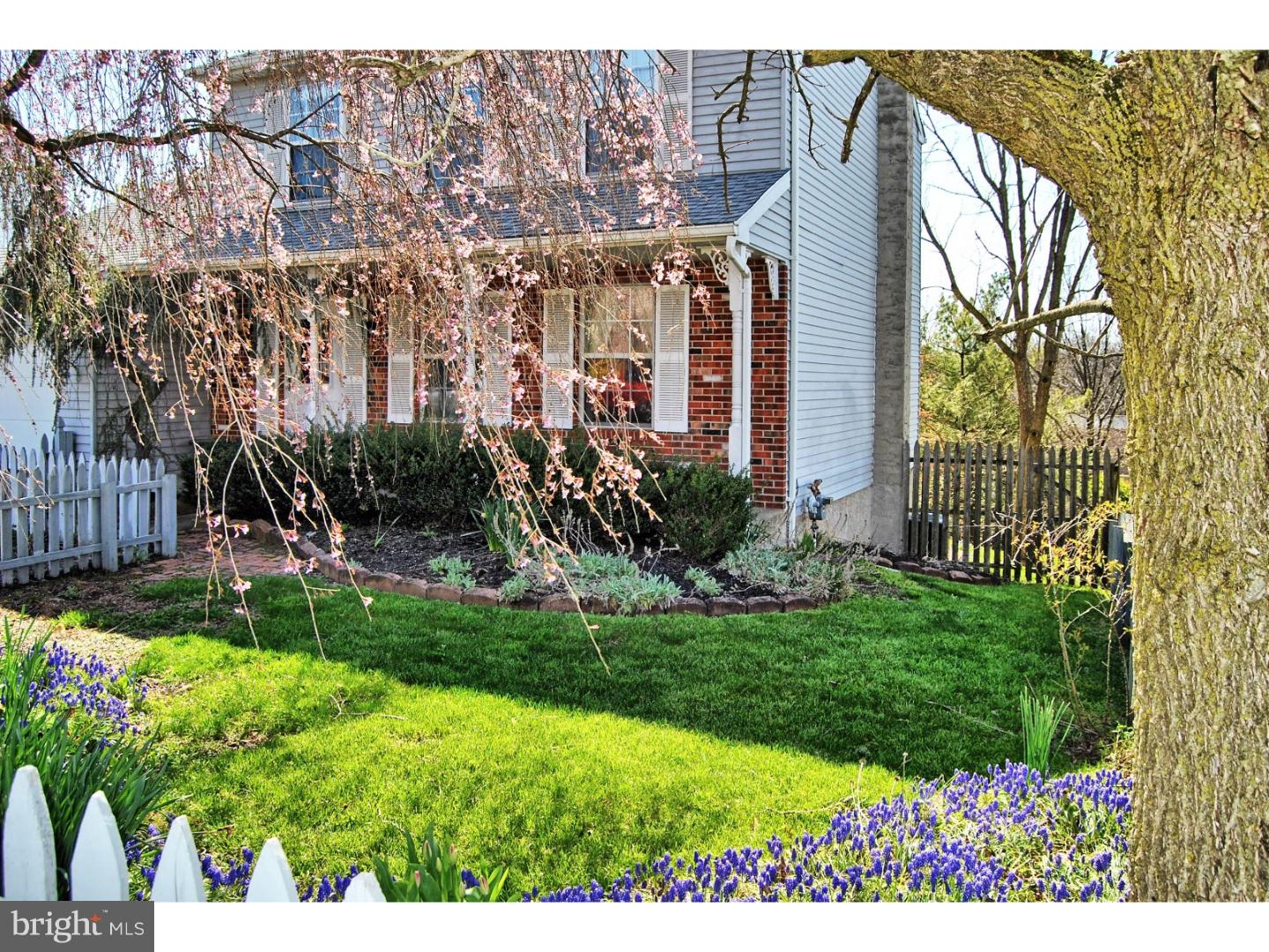 538 Waltham Lane Perkasie, PA 18944 - Photo 23 of 23 Front Yard
