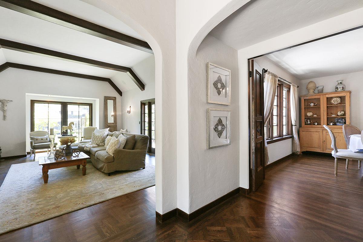 419 Edgewood Road San Mateo, CA 94402 - Photo 11 of 38 Gallery Image 11