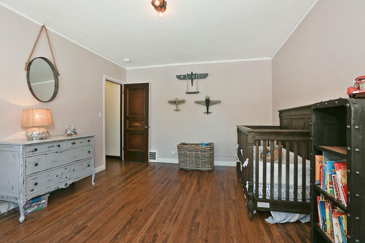 419 Edgewood Road San Mateo, CA 94402 - Photo 32 of 38 Gallery Image 32