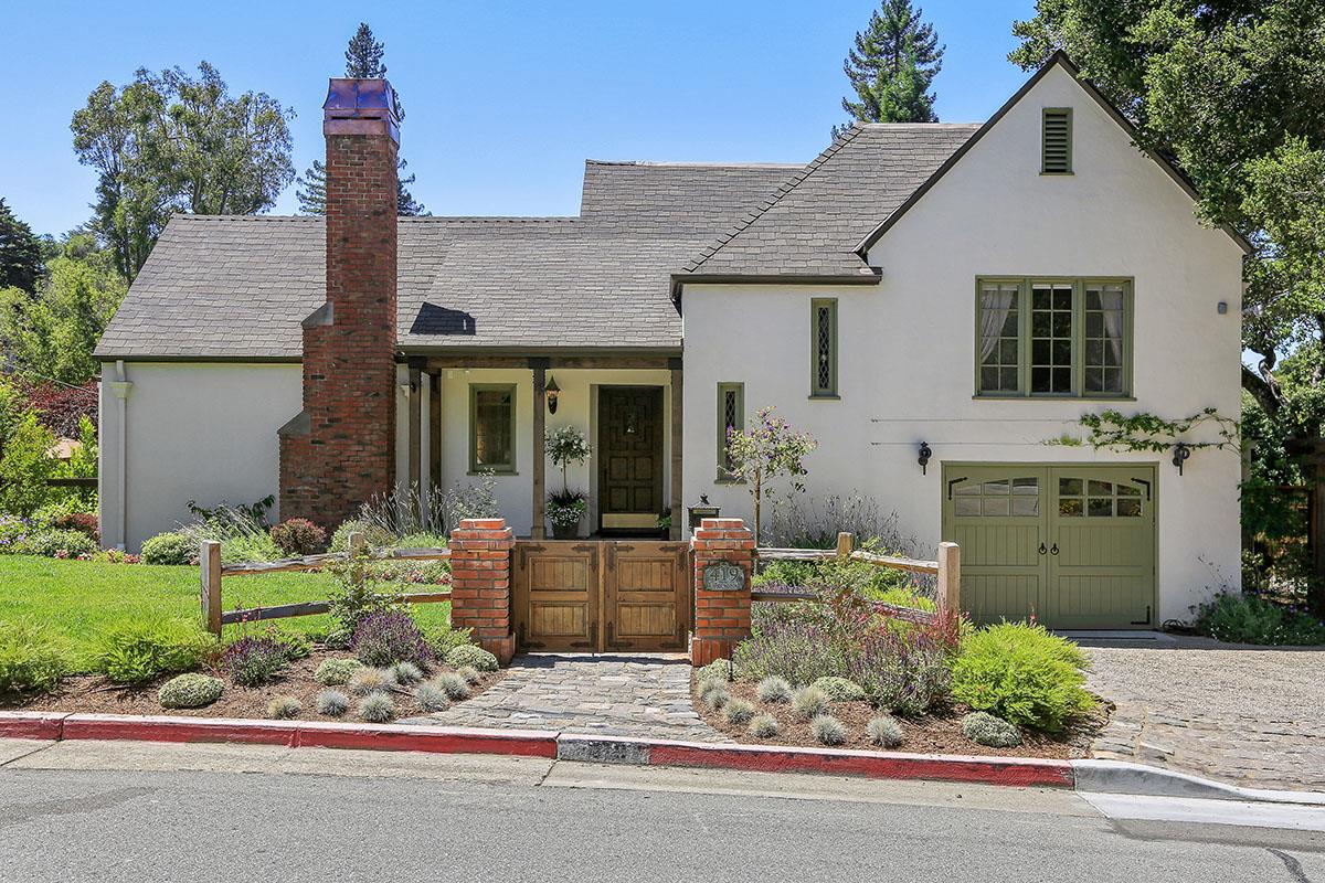 419 Edgewood Road San Mateo, CA 94402 - Photo 4 of 38 Gallery Image 4
