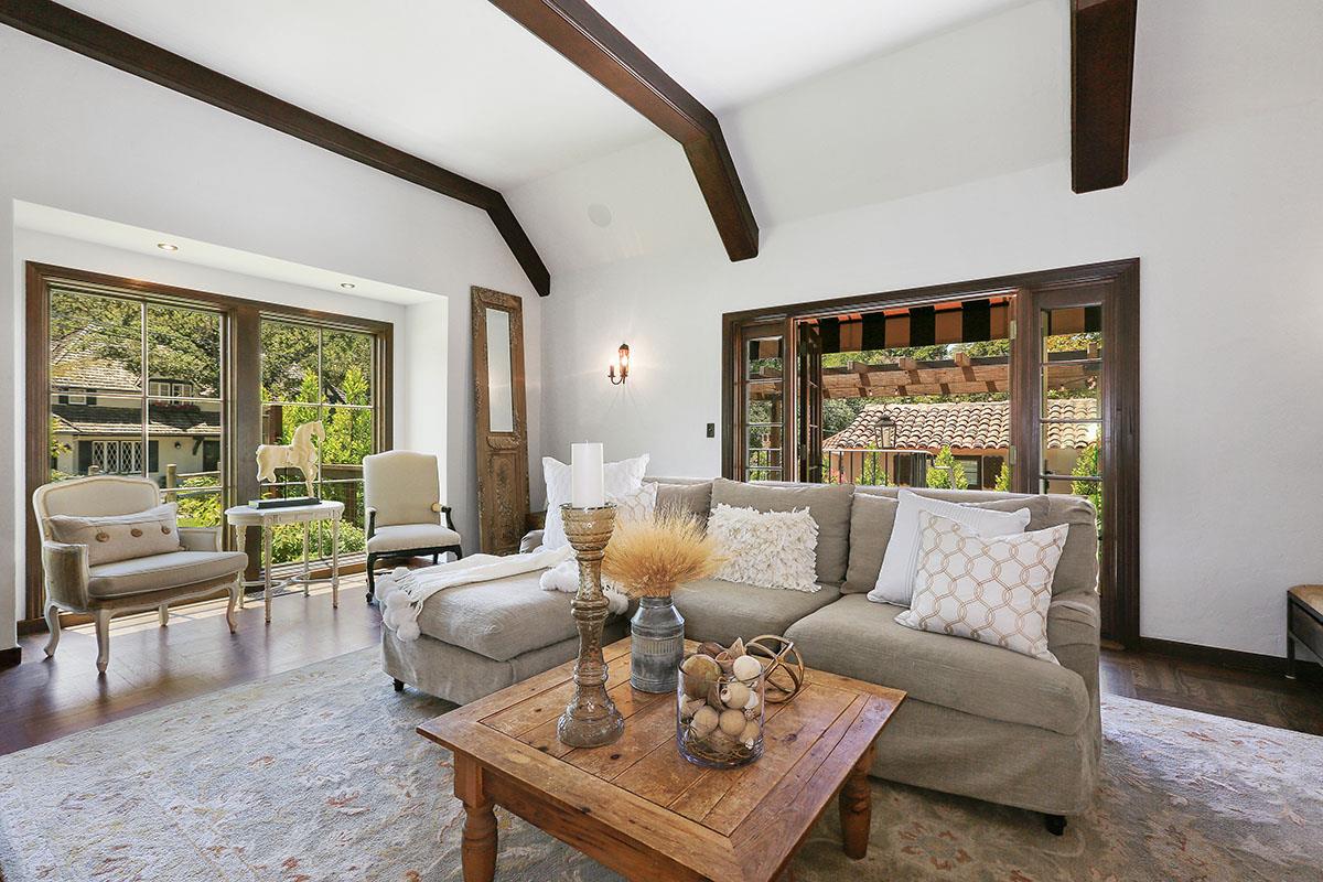 419 Edgewood Road San Mateo, CA 94402 - Photo 8 of 38 Gallery Image 8