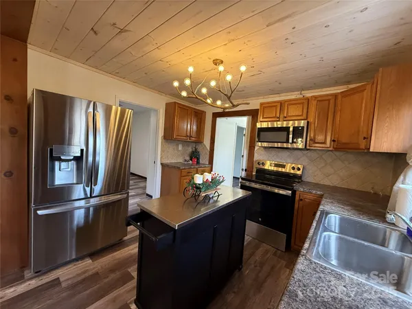 $199,900 | 312 Causby Road, Morganton, NC 28655