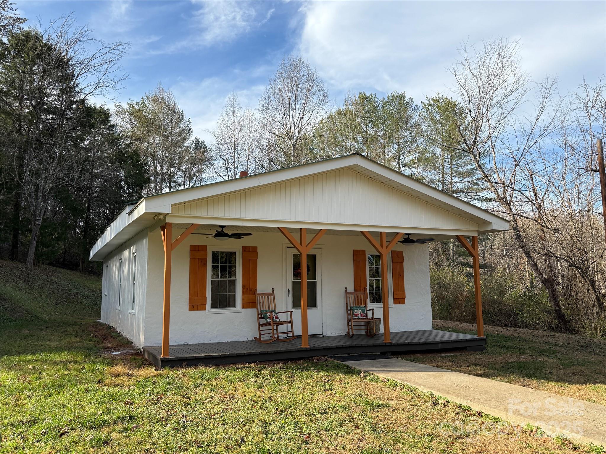 312 Causby Road Morganton, NC 28655 - Photo 3 of 45