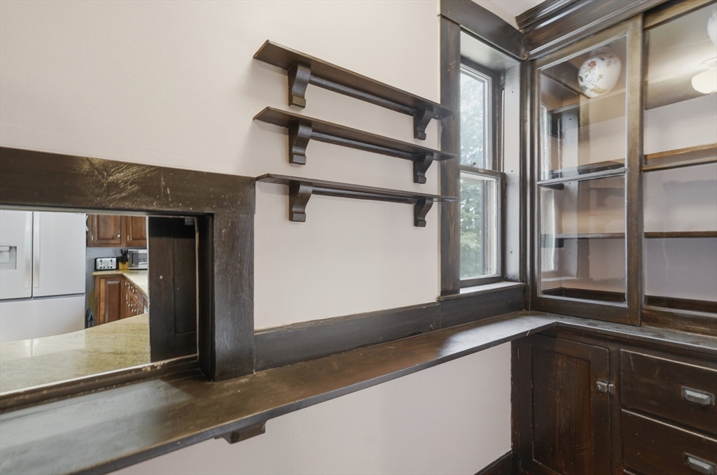239 Fairmount Street Lowell, MA 01852 - Photo 12 of 42