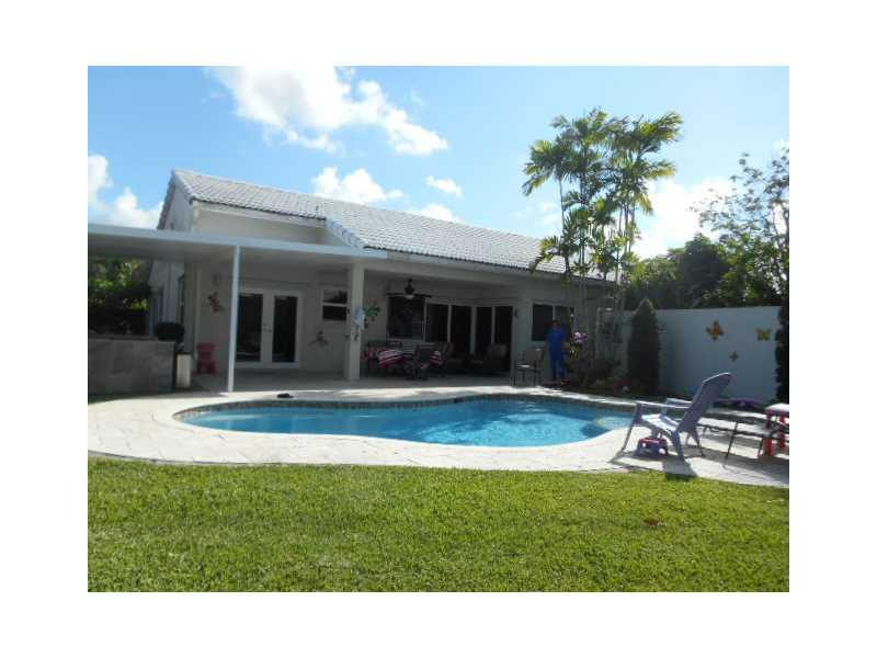 14960 Durham Lane Davie, FL 33331 - Photo 14 of 14 Pool
