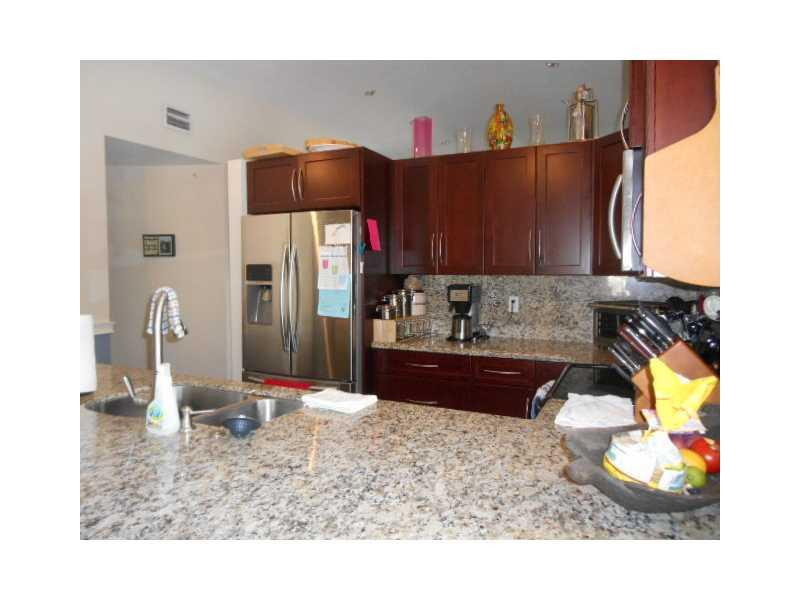 14960 Durham Lane Davie, FL 33331 - Photo 10 of 14 Kitchen