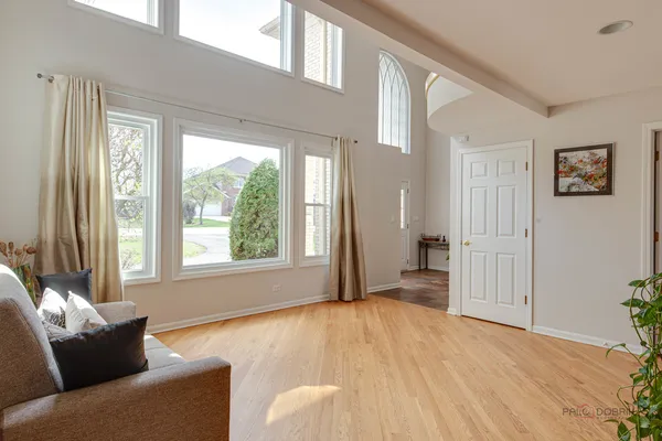 $899,900 | 610 Revere Road, Glenview, IL 60025