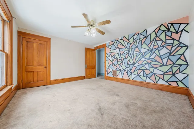 $230,000 | 541 Mt Vernon Street, Oshkosh, WI 54901