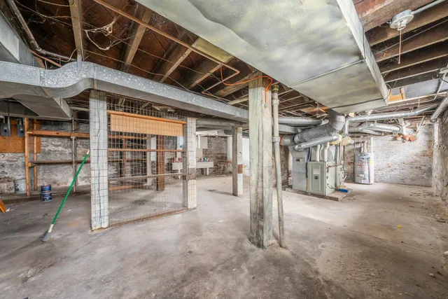 $230,000 | 541 Mt Vernon Street, Oshkosh, WI 54901