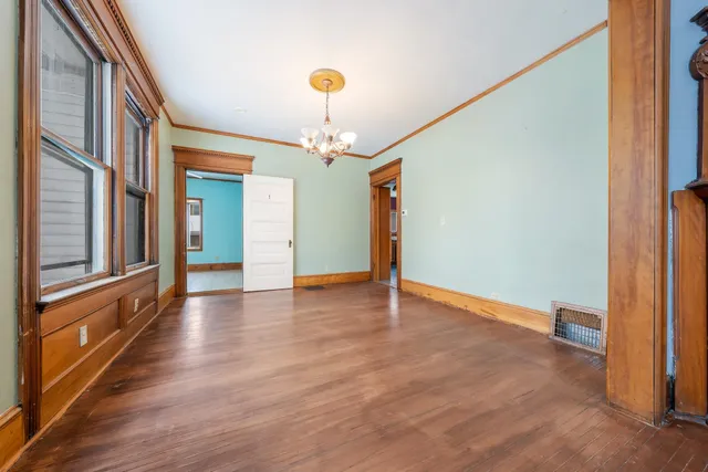 $230,000 | 541 Mt Vernon Street, Oshkosh, WI 54901