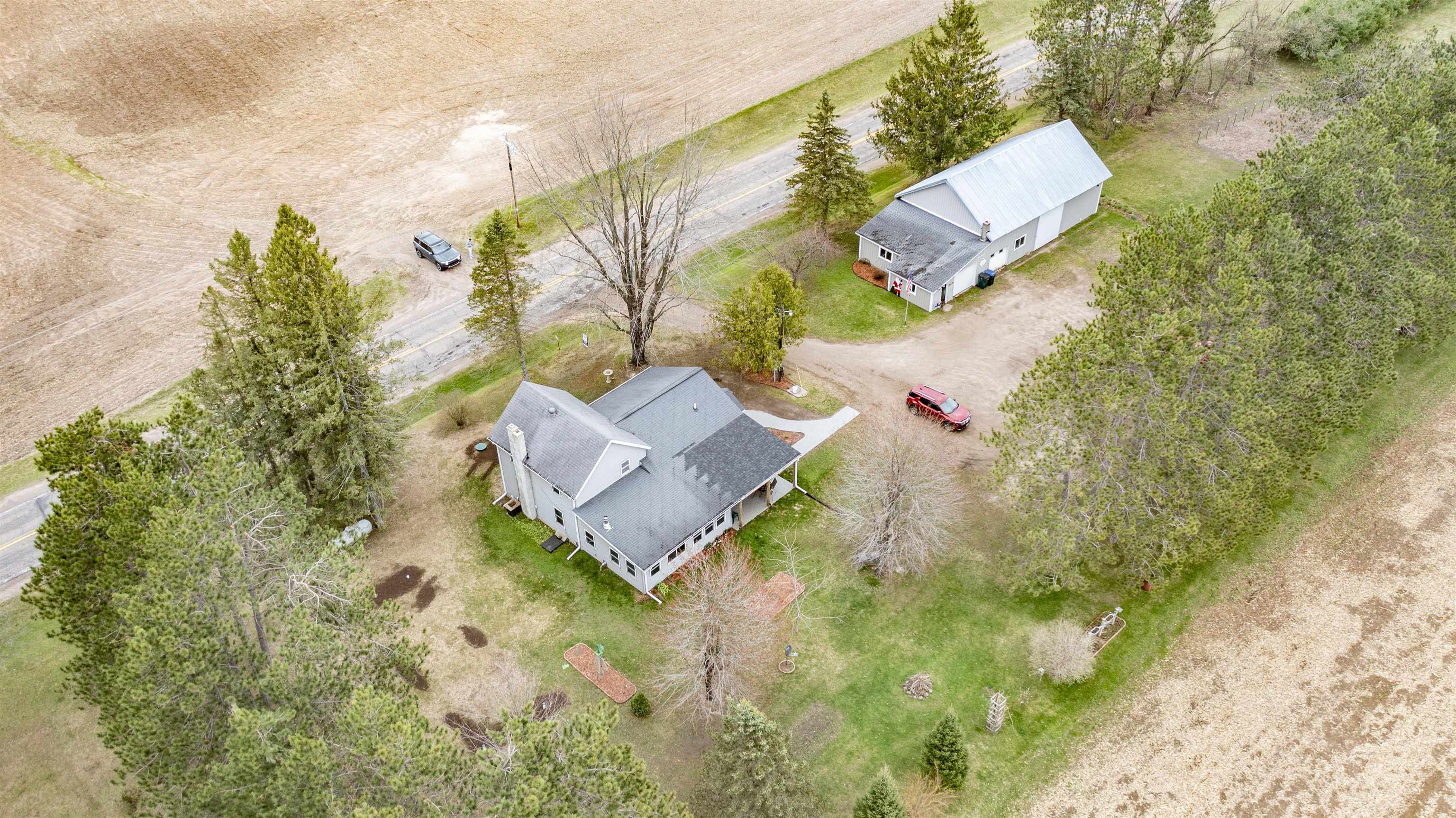 E2927 County Rd GG Iola, WI 54945 - Photo 29 of 34