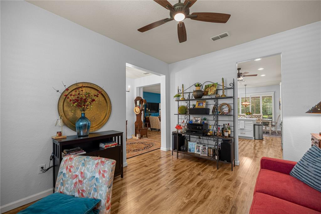 9383 Southwest 71st Loop Ocala, FL 34481 - Photo 6 of 32