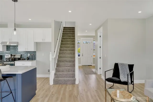 $715,000 | 6410 South Fife Street, Tacoma, WA 98409