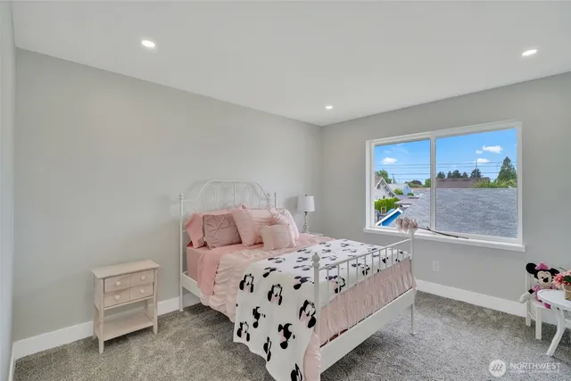 $715,000 | 6410 South Fife Street, Tacoma, WA 98409