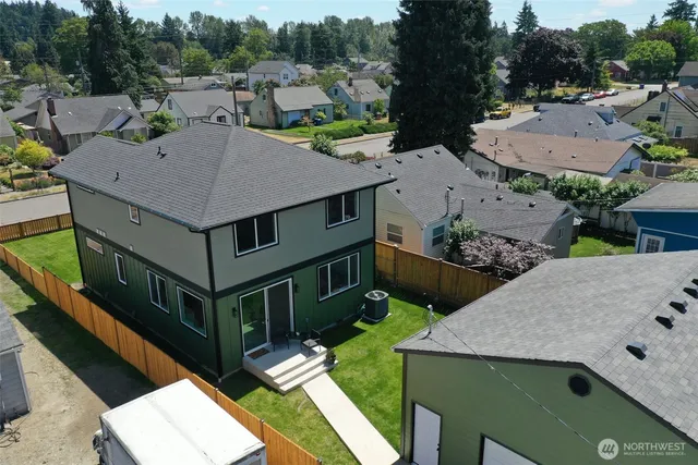 $715,000 | 6410 South Fife Street, Tacoma, WA 98409