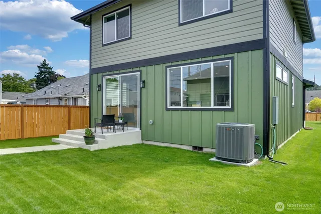 $715,000 | 6410 South Fife Street, Tacoma, WA 98409