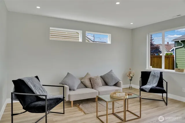 $715,000 | 6410 South Fife Street, Tacoma, WA 98409