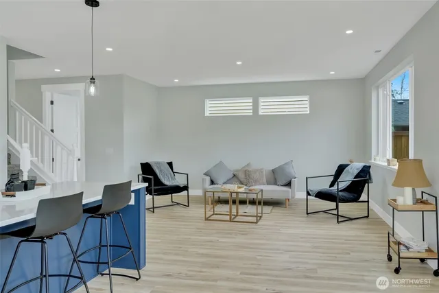 $715,000 | 6410 South Fife Street, Tacoma, WA 98409