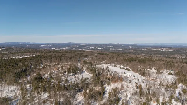 $395,000 | 263 Knowles Pond Road, Northfield, NH 03276