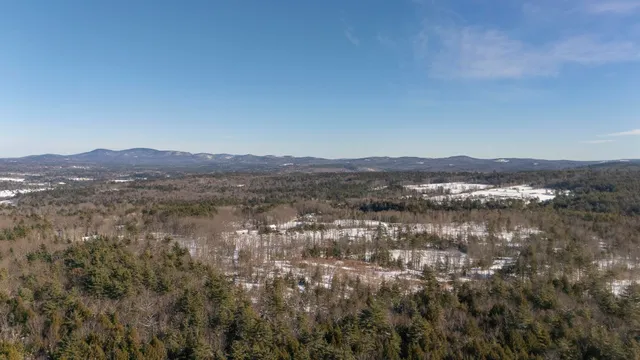 $395,000 | 263 Knowles Pond Road, Northfield, NH 03276