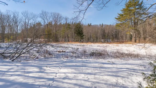 $395,000 | 263 Knowles Pond Road, Northfield, NH 03276