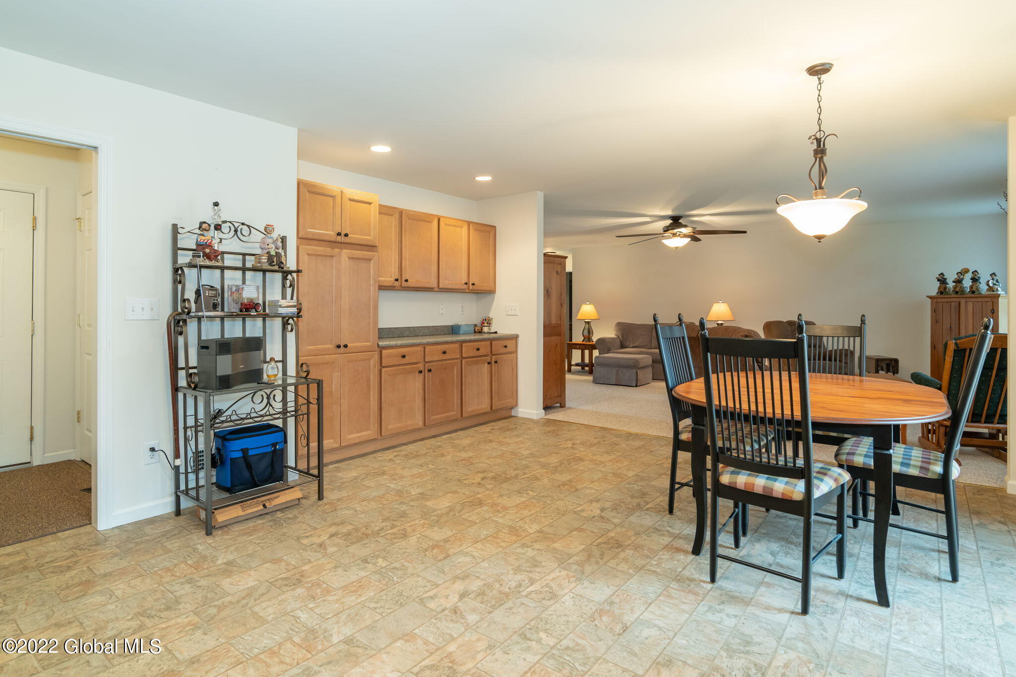 1460 Rocco Drive Schenectady, NY 12303 - Photo 13 of 44 13-web-or-mls-1460RoccoDr-13