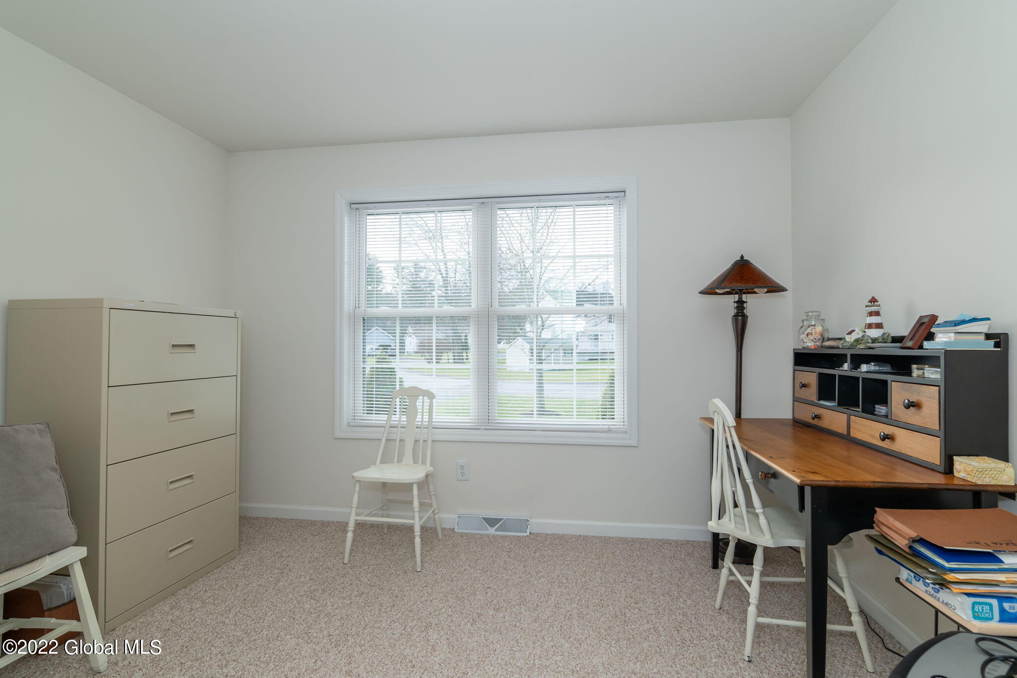 1460 Rocco Drive Schenectady, NY 12303 - Photo 21 of 44 21-web-or-mls-1460RoccoDr-21