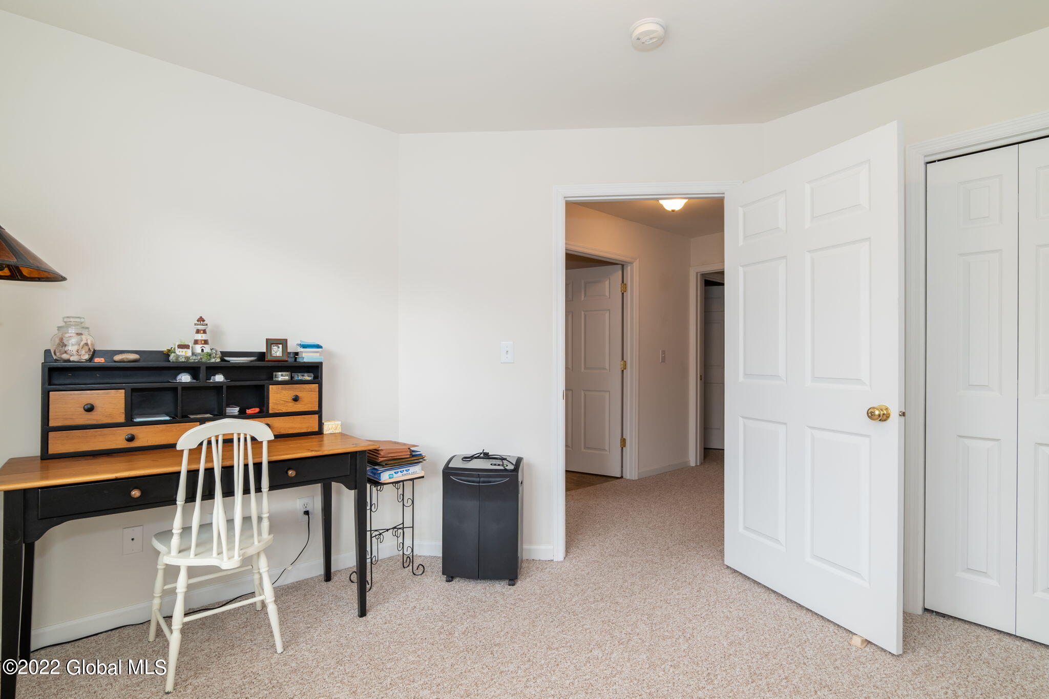 1460 Rocco Drive Schenectady, NY 12303 - Photo 24 of 44 24-web-or-mls-1460RoccoDr-24
