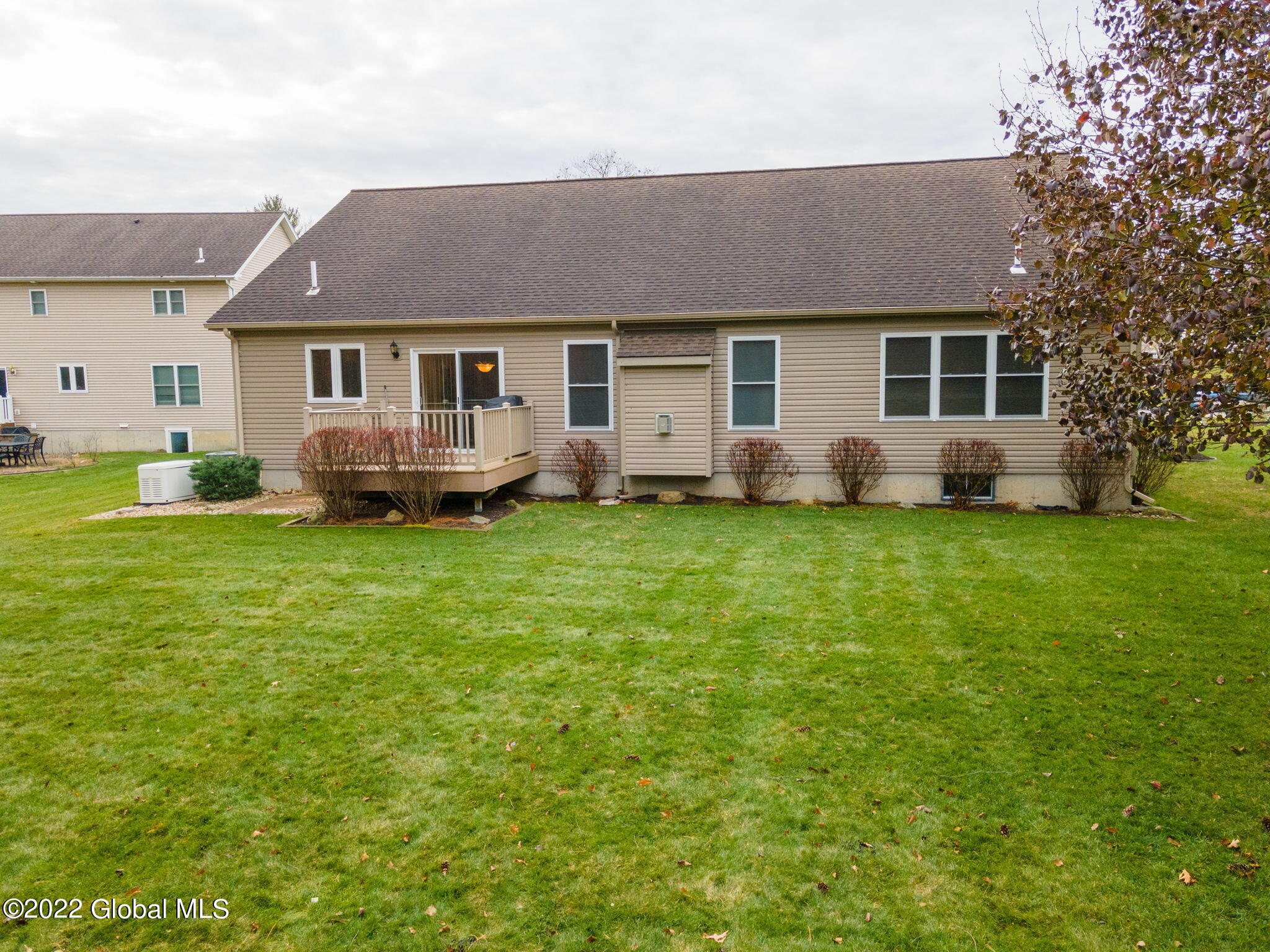 1460 Rocco Drive Schenectady, NY 12303 - Photo 39 of 44 39-web-or-mls-1460RoccoDr-39