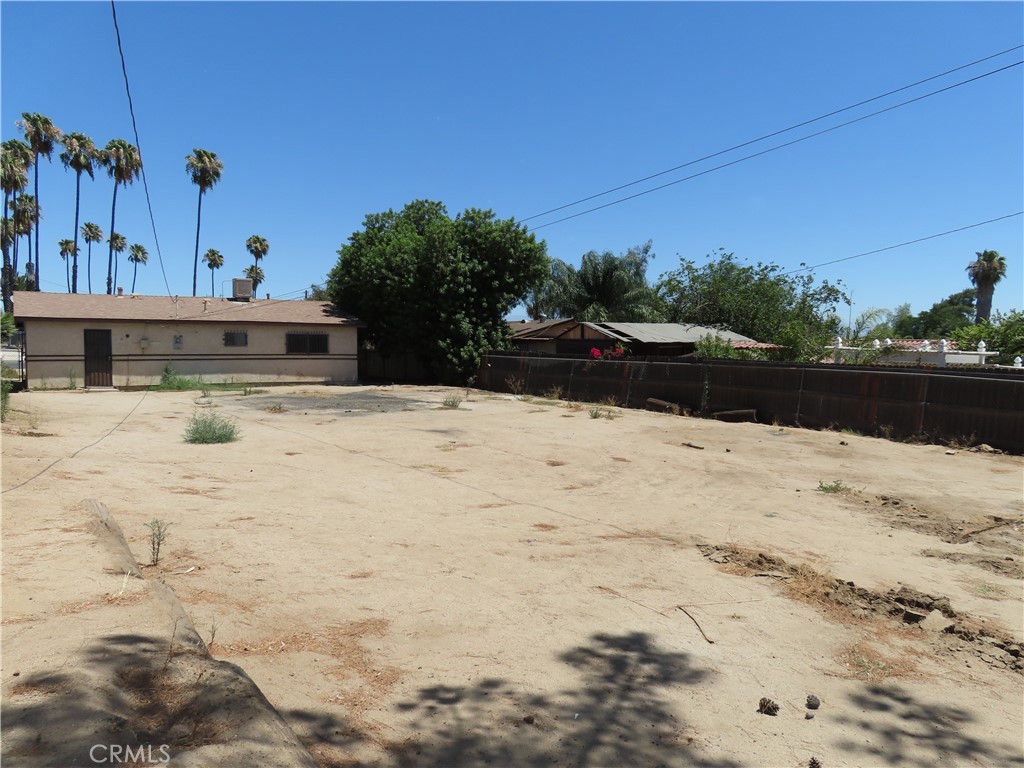 925 Navajo Road Perris, CA 92570 - Photo 14 of 14