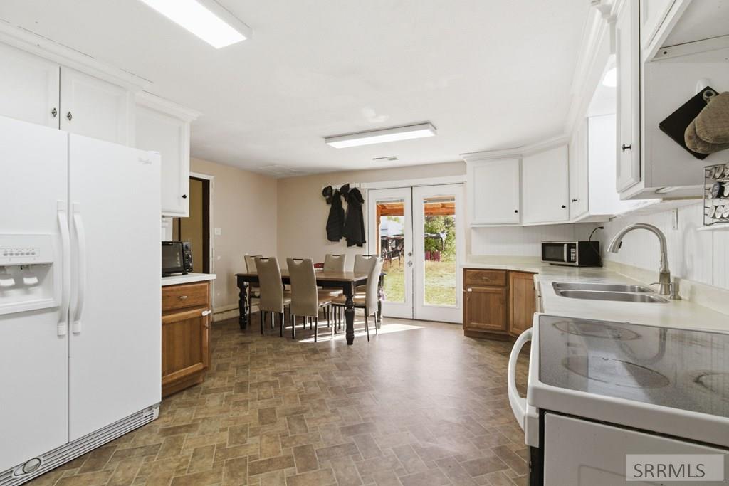 7700 South 400 West Rexburg, ID 83440 - Photo 14 of 36