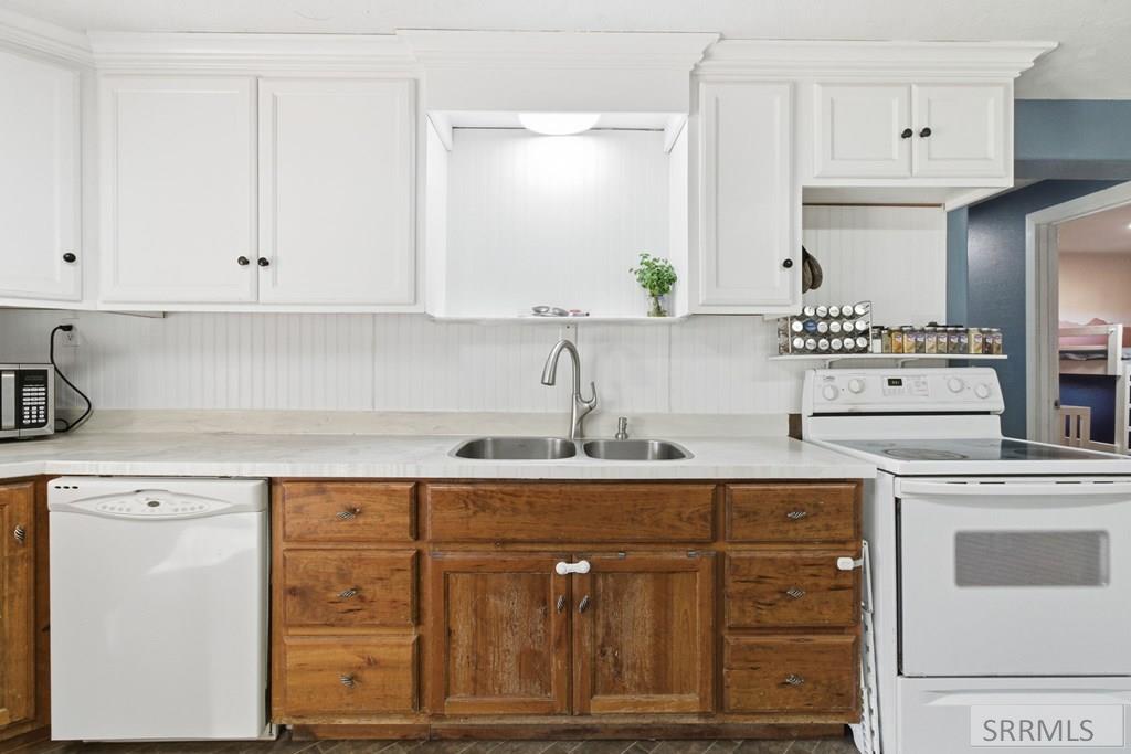 7700 South 400 West Rexburg, ID 83440 - Photo 17 of 36